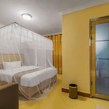 Santa Maria Hotel Entebbe Exteriér fotografie