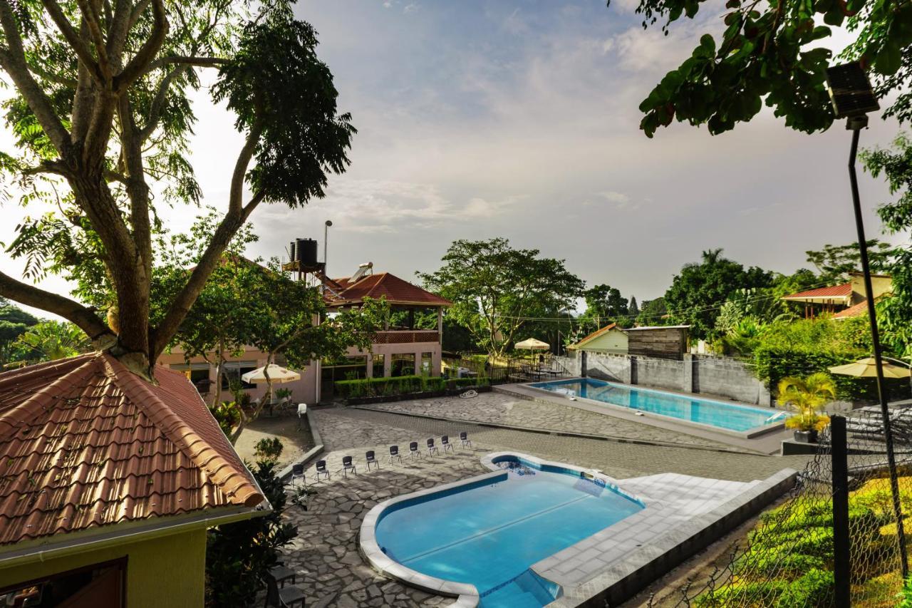 Santa Maria Hotel Entebbe Exteriér fotografie