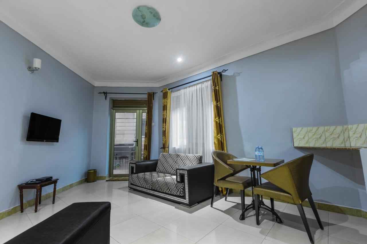 Santa Maria Hotel Entebbe Exteriér fotografie