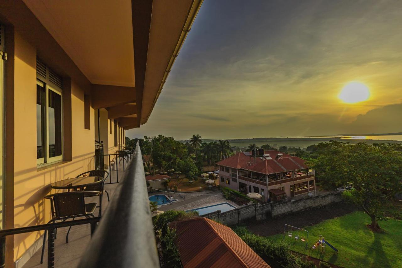 Santa Maria Hotel Entebbe Exteriér fotografie